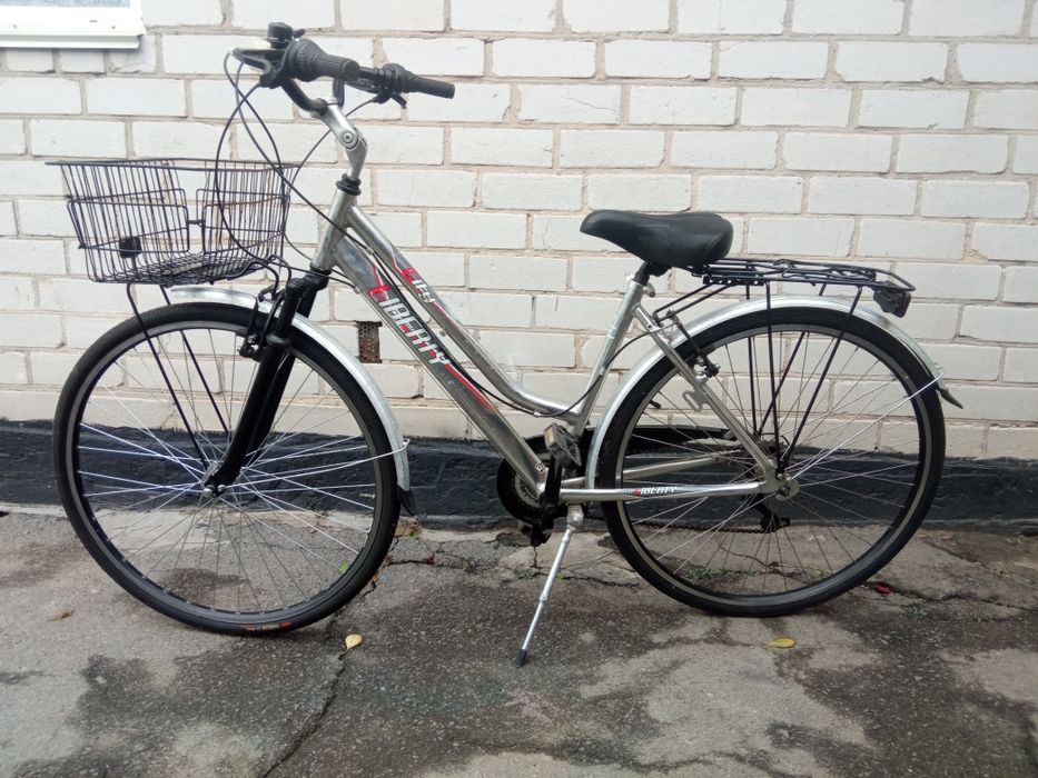 Продам алюмінієвий жіночий велосипед