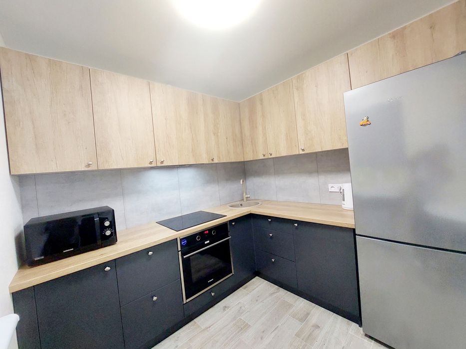 Стильная двухкомнатная, Дафи Запорожское . Шоссе 5