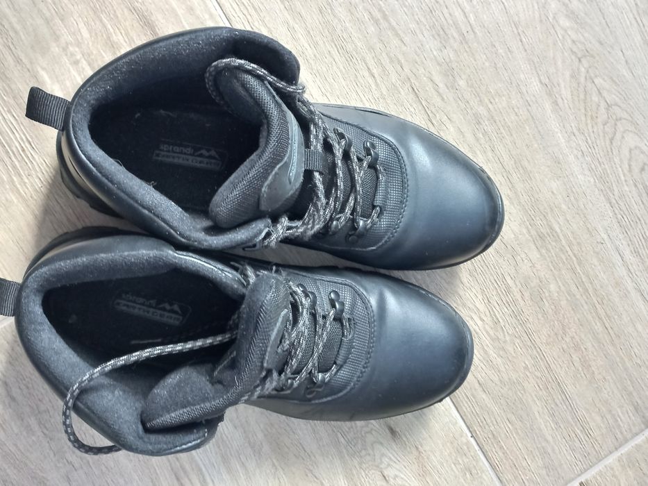 Buty zimowe chłopięce rozm 39, sprandi