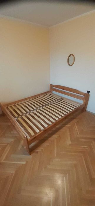 Łóżko sosnowe 160x200 z materacem