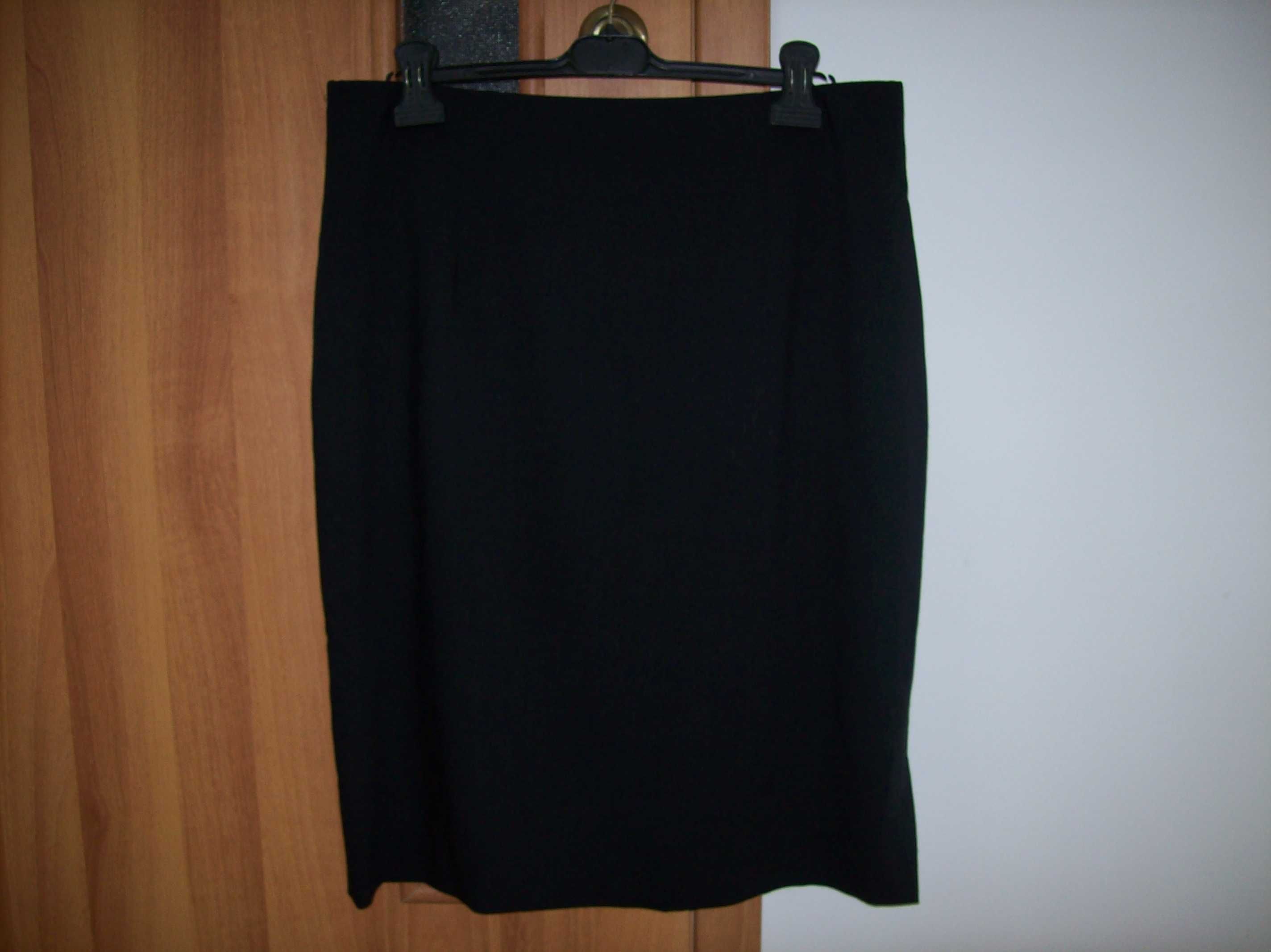 Черная юбка на подкладке, Италия, размер 52