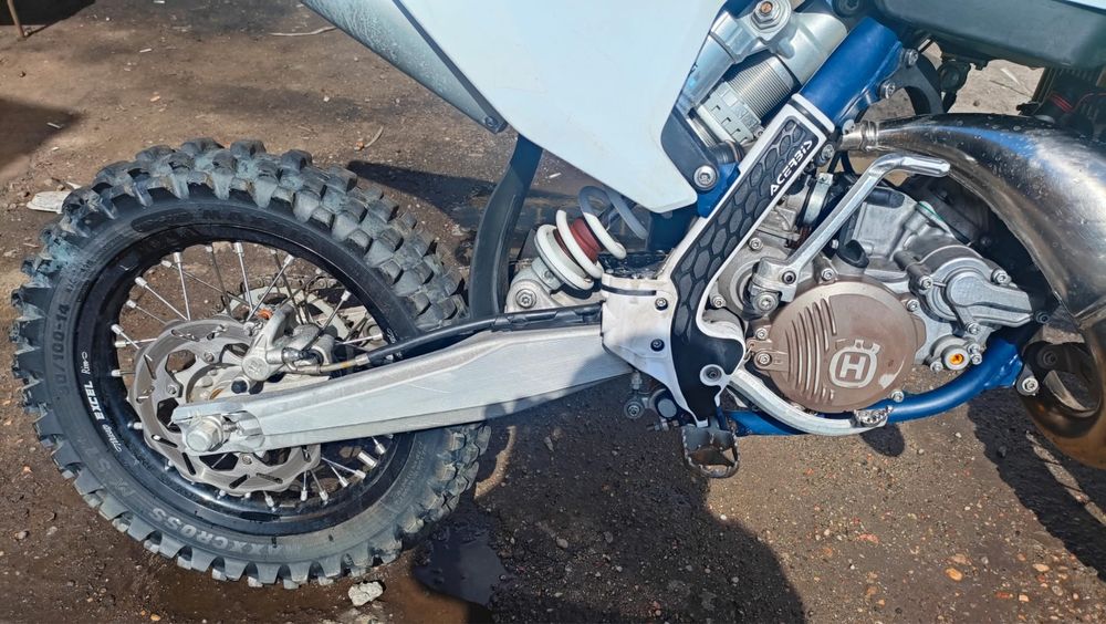 Motocykl cross Husqvarna TC 85