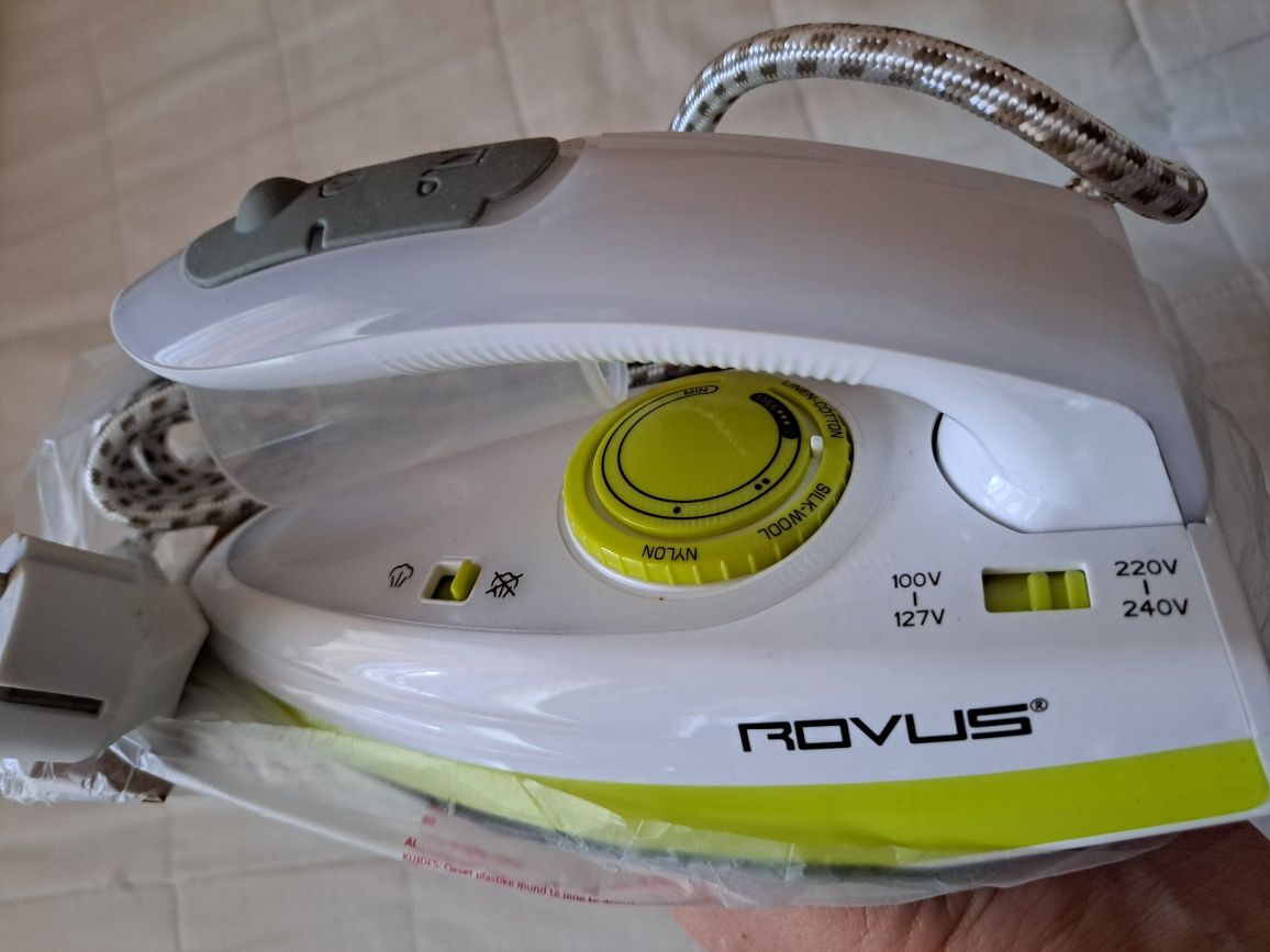 Продам компактну праску ROVUS