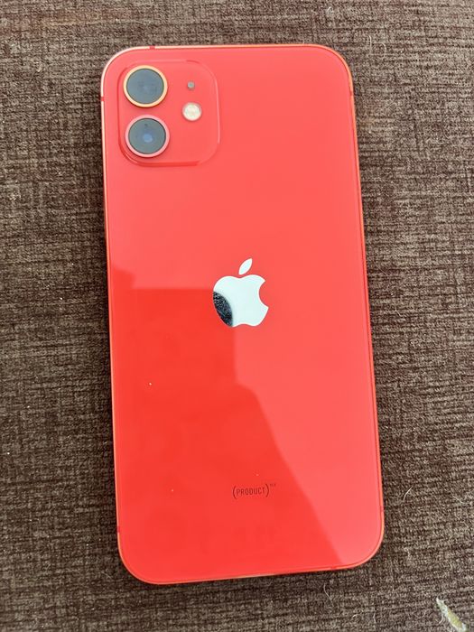 Iphone 12 vermelho
