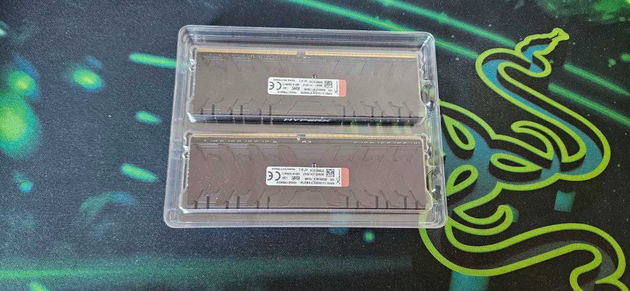 Kingston HyperX Predator DDR4 2x8GB 3600MHz (B-die) HX436C17PB3K2/16