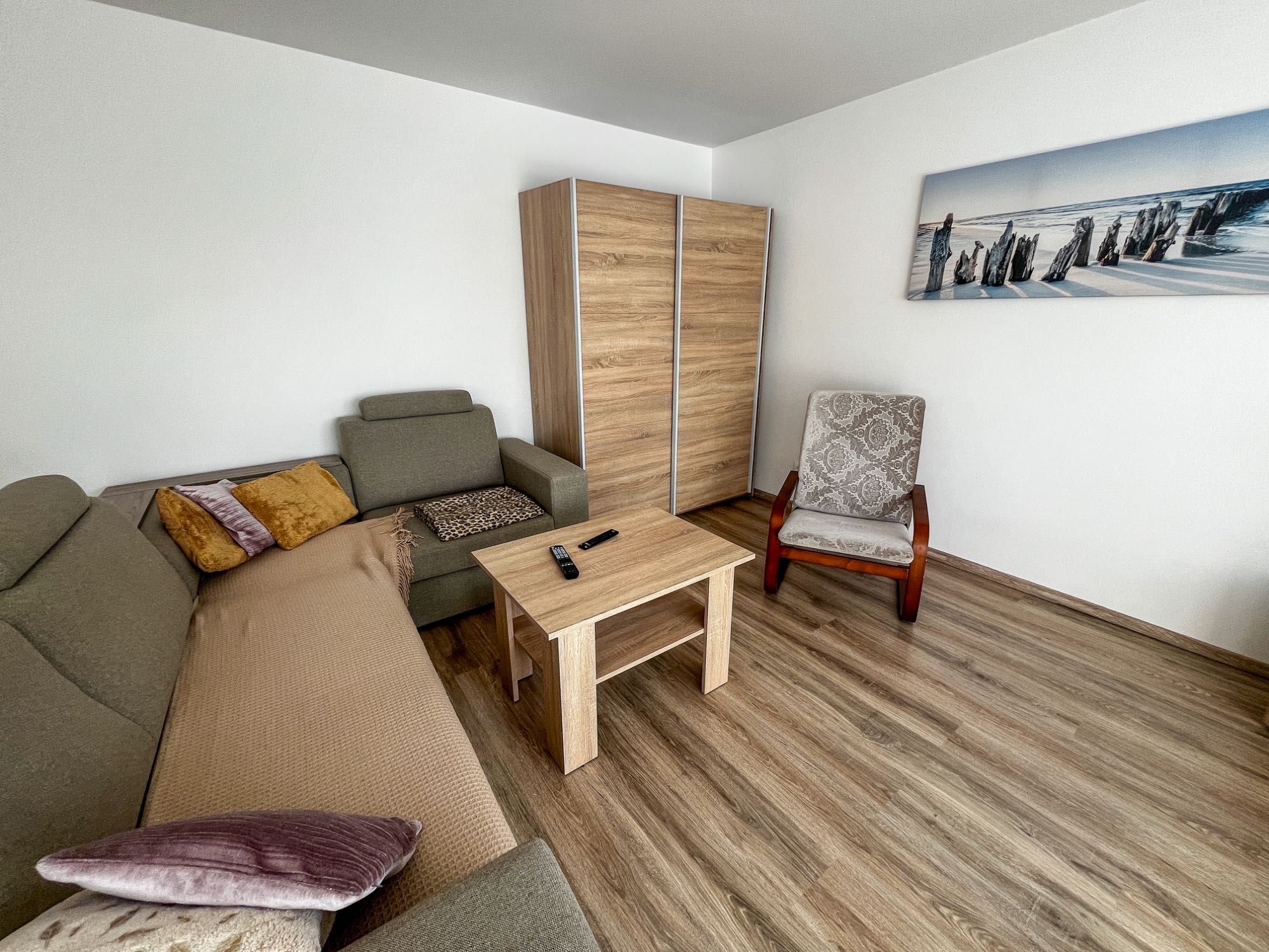 Rowy Apartamenty i pokoje gościnne Pod Dębem