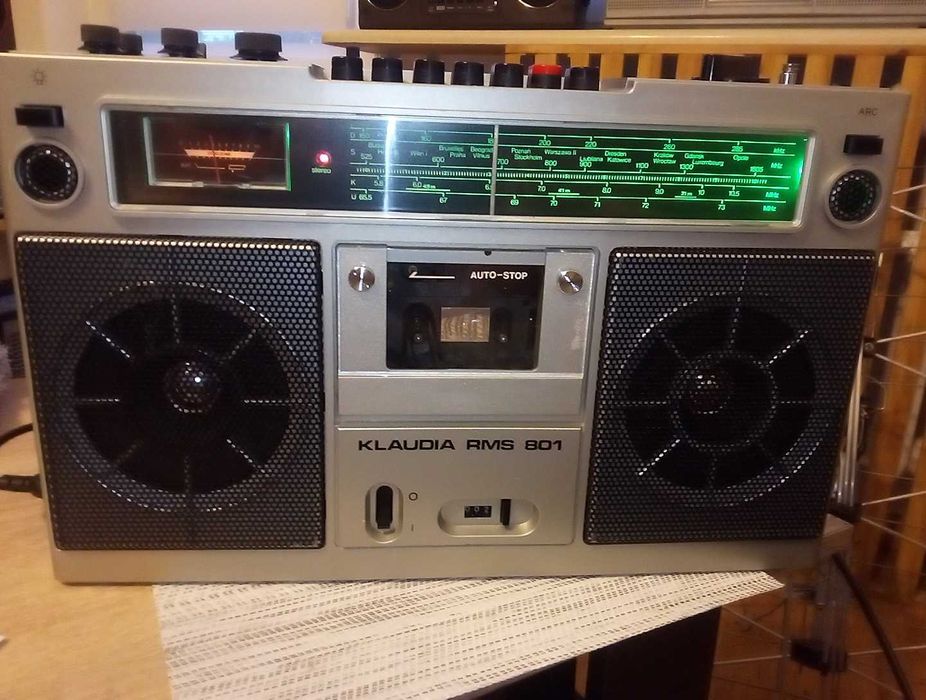 Radiomagnetofon  RMS 801 klaudia