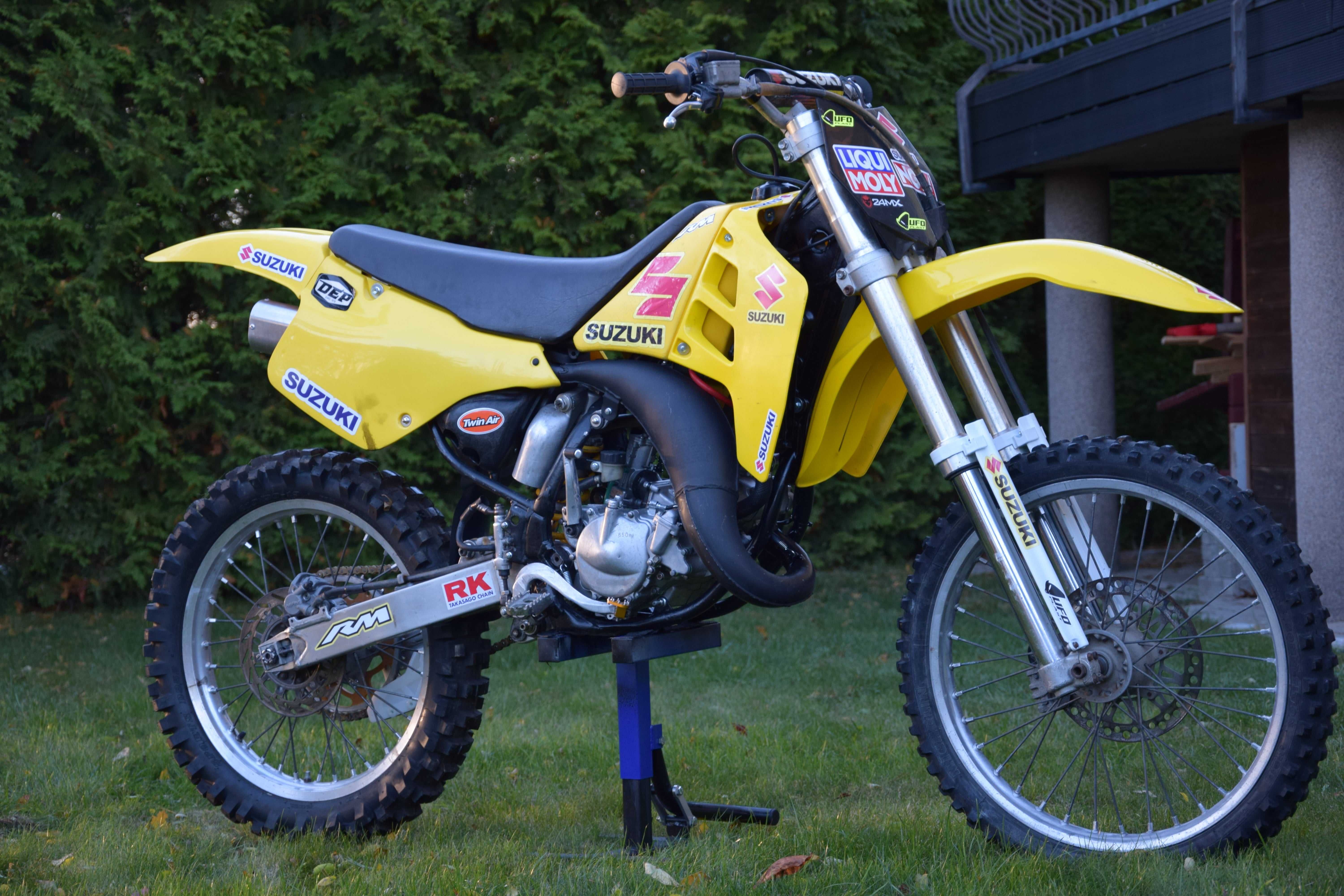 SUZUKI RM 125 po remoncie