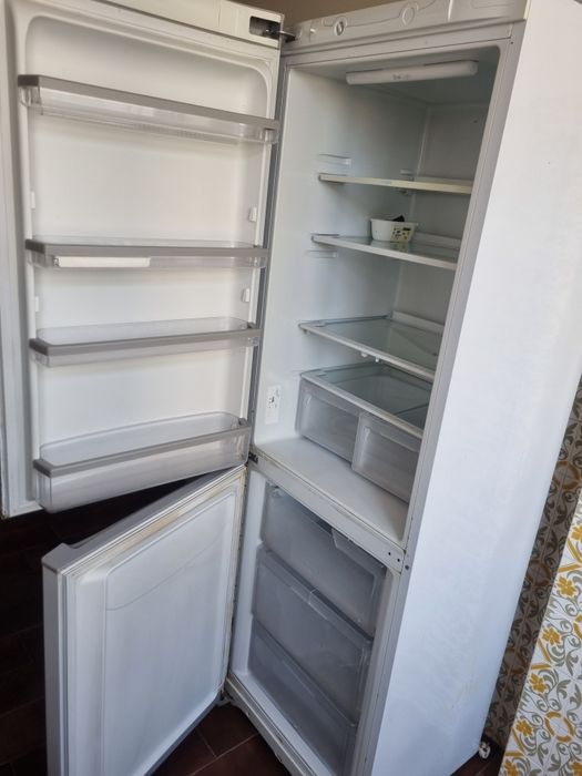 Vendo frigorífico combinado grande classe A