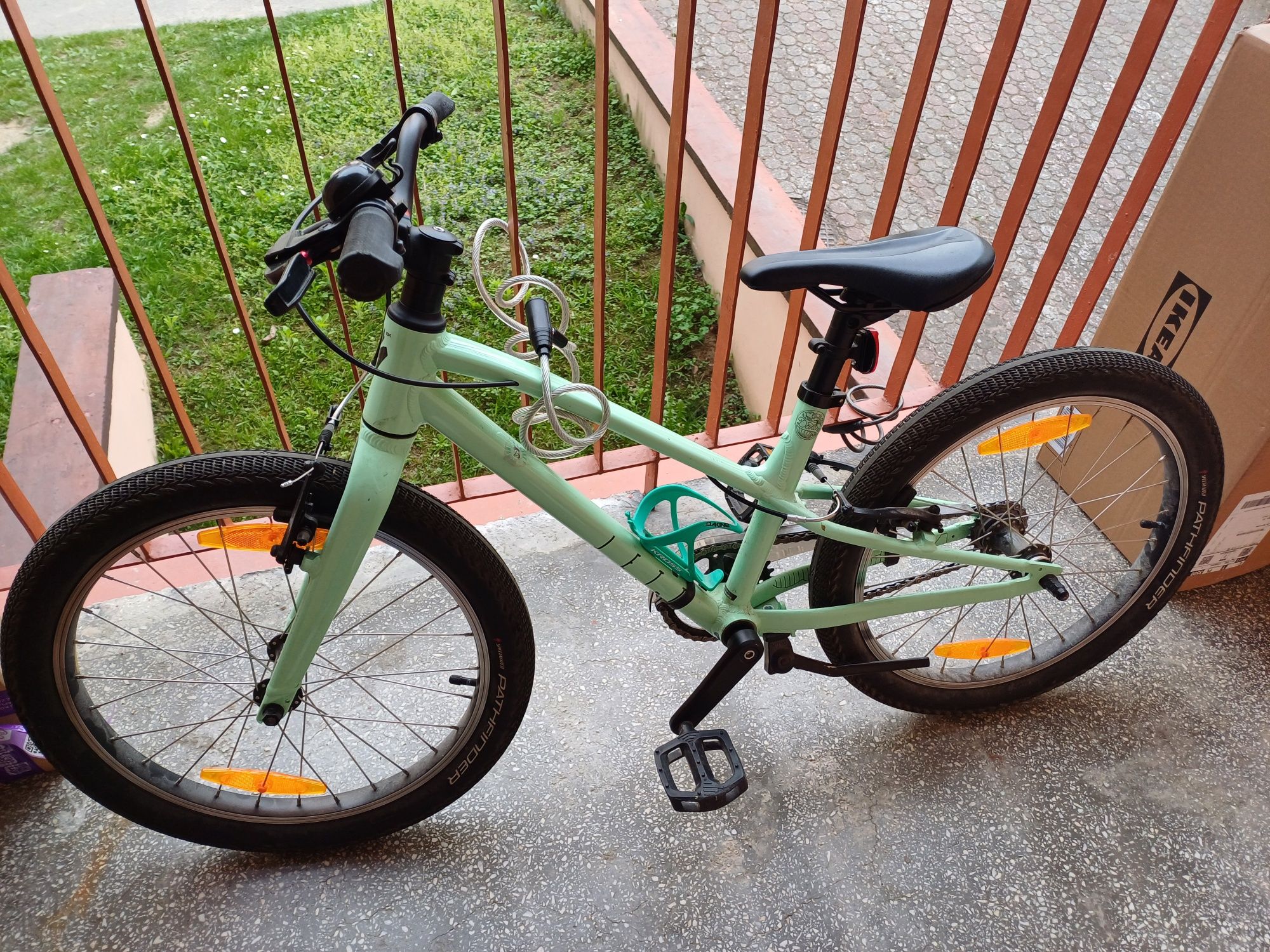 Specialized jett