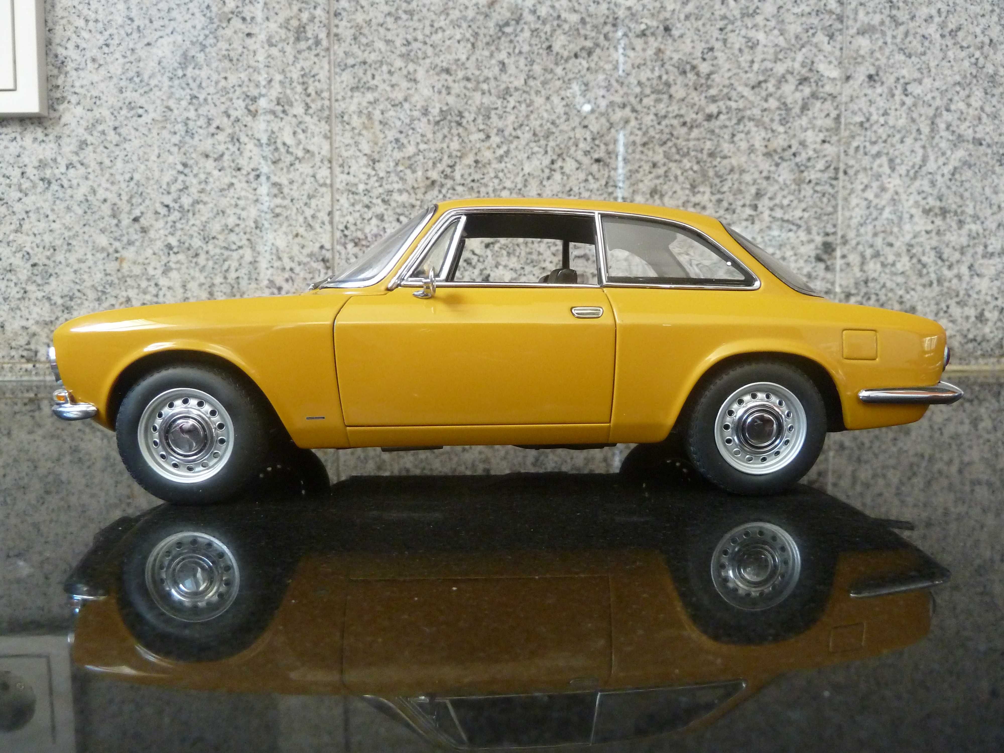 1:18 AutoArt, Alfa Romeo 1750 GTV, Minichamps