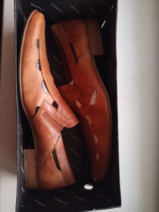 Туфли 44-43р. (кожа). Абсолютно новые.