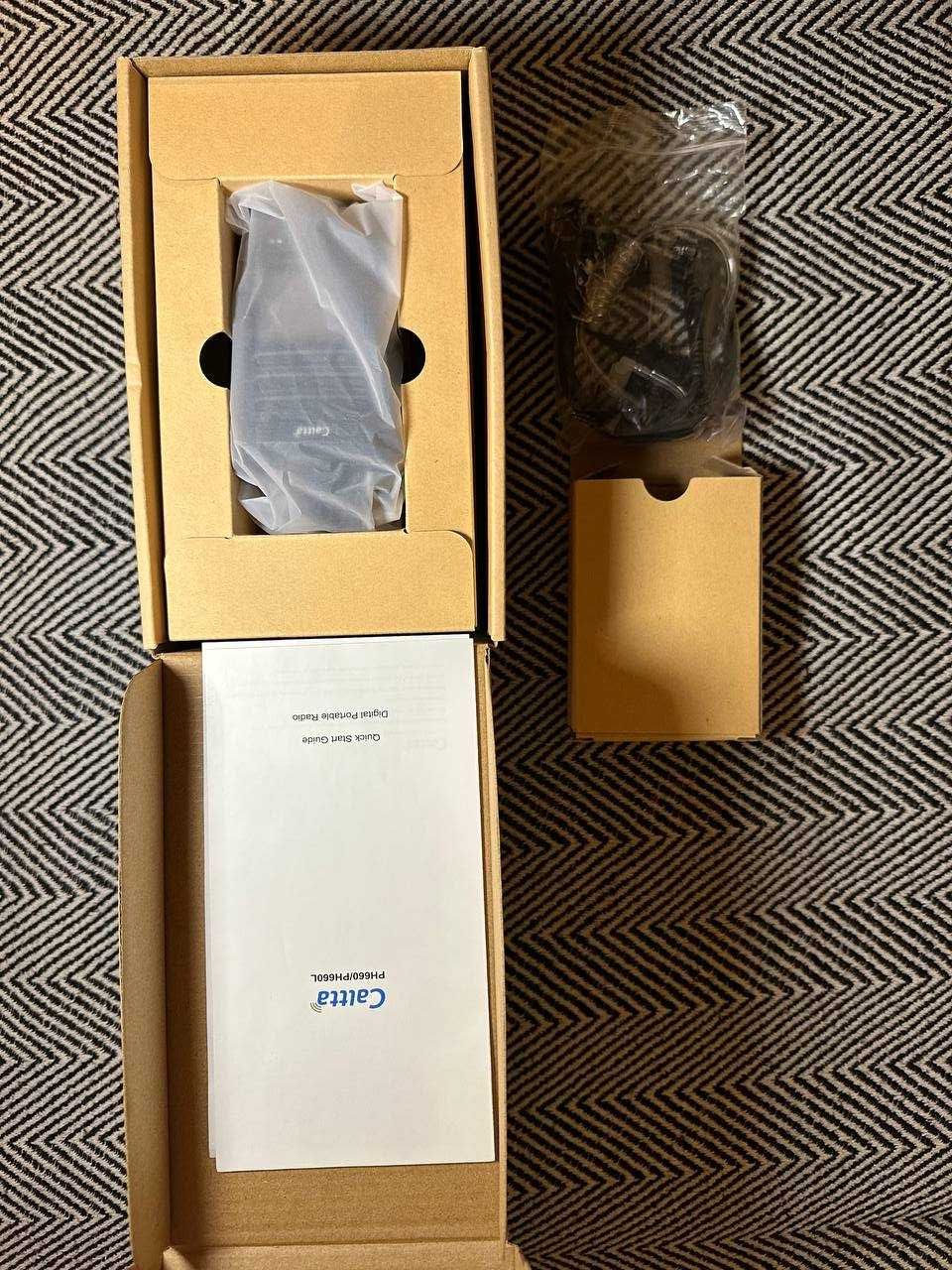 Комплект рацій Caltta PH660-U+Caltta AA210 гарнітура