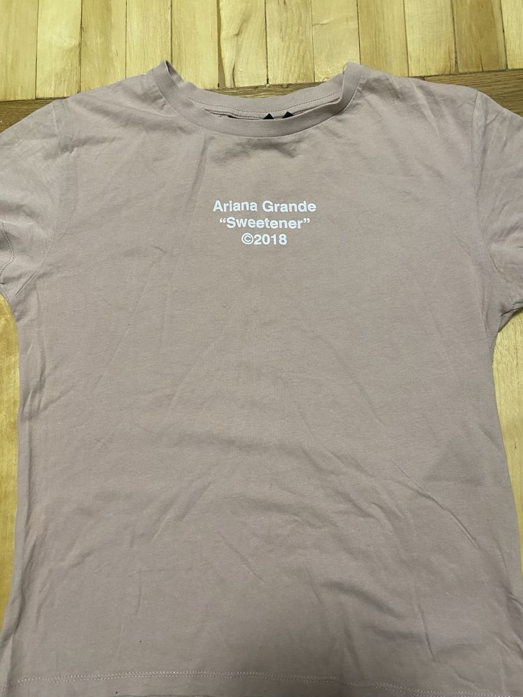 ariana grande t-shirt
