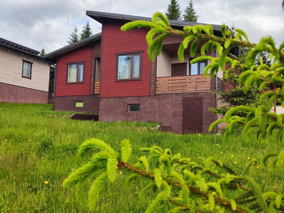 Свій будинок в Буковелі Яблуниця для життя та пасивного доходу