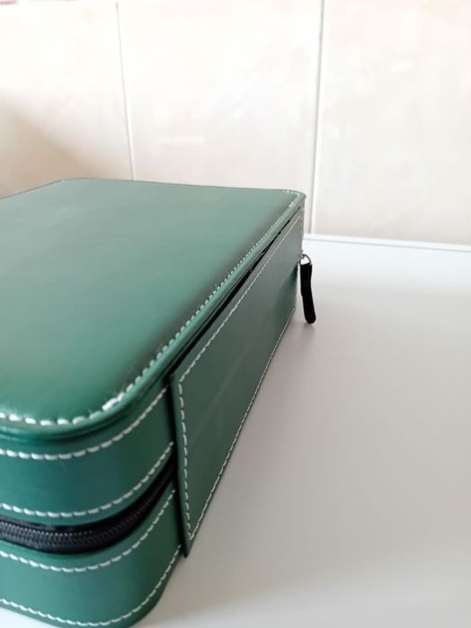 Caixa Estojo 10 Relógios Seiko Omega Cauny Breitling Tissot Iwc Oris