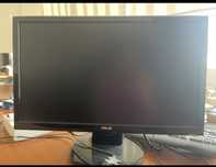 Monitores de diferentes marcas