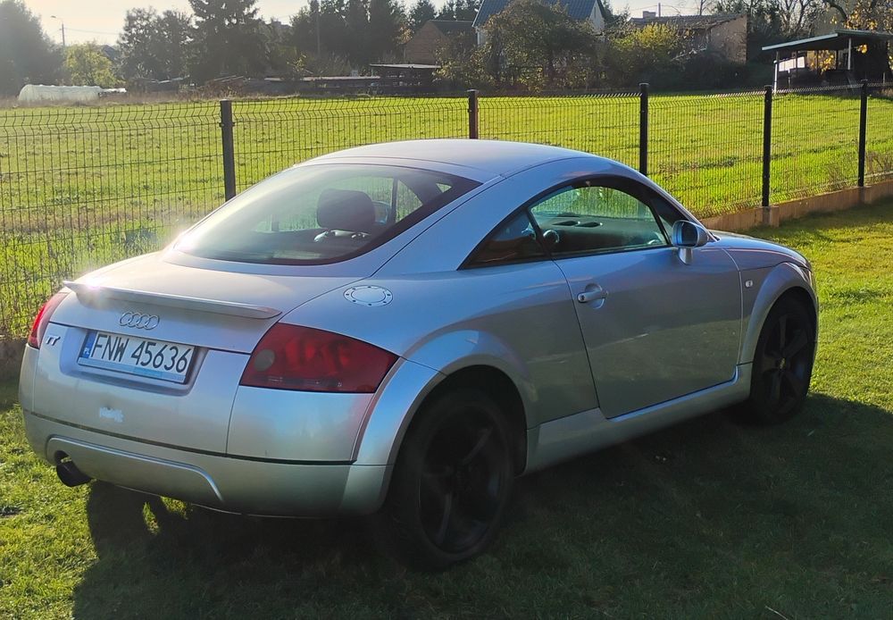 Audi tt 8n  1.8 LPG rezerwacja do piątku