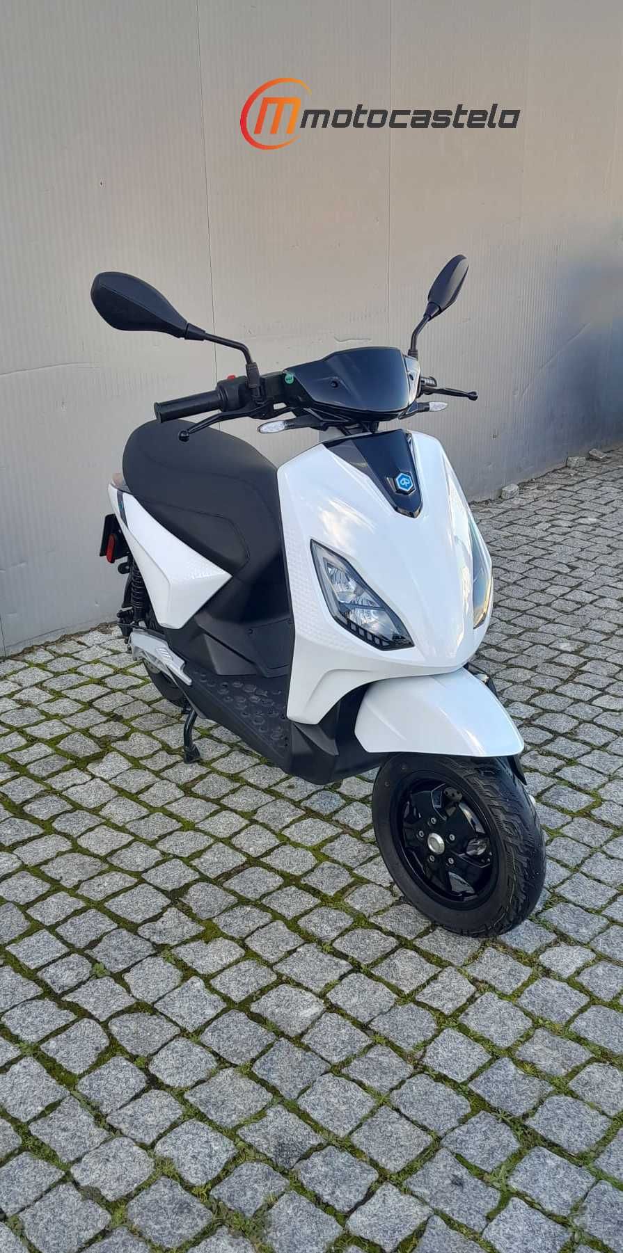 Piaggio 1+ Active Elétrica