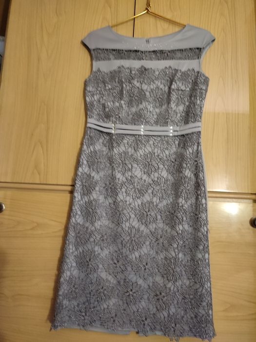 Продам вечерею сукню з піджаком