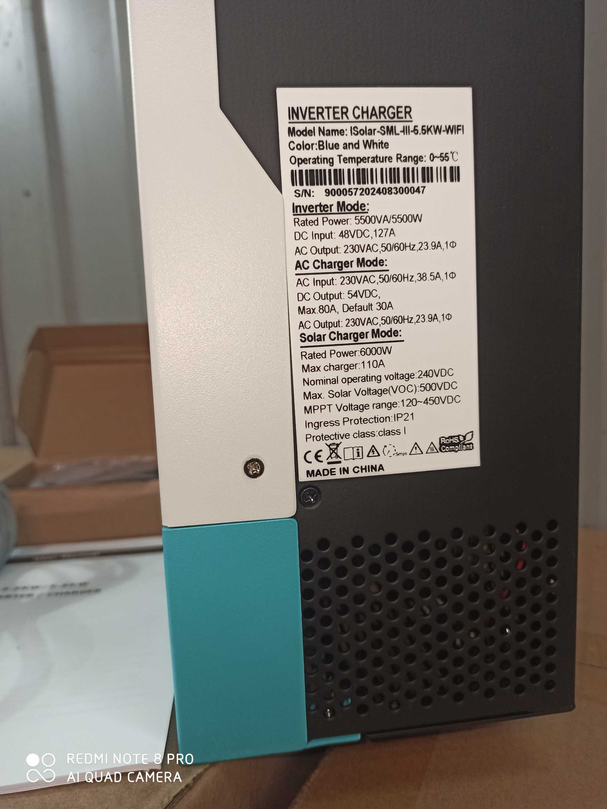 Inwerter Hybrydowy SML III 5.5KW-WIFI, pracuje bez Aku lub Aku 48V