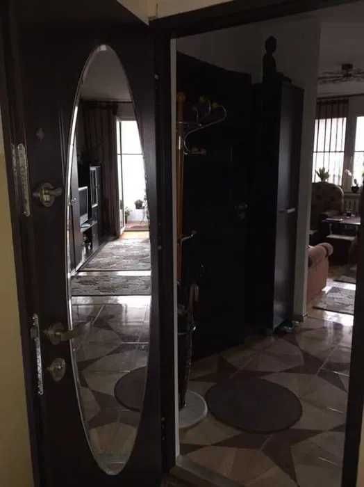 Bezpośrednio sprzedam  lub zamiennie kawalerkę na Bemowie