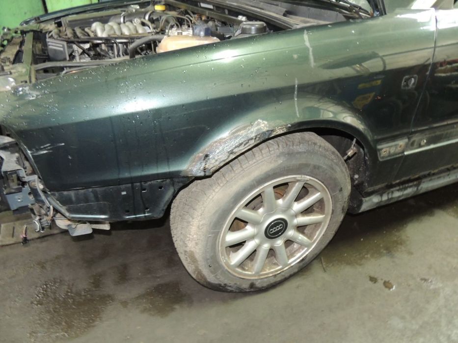 Zwrotnica lewa prawa AUDI 80 B4 Cabrio