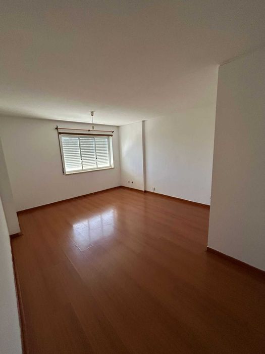 Arrendo T1 - Arruda dos Vinhos - Centro da Vila