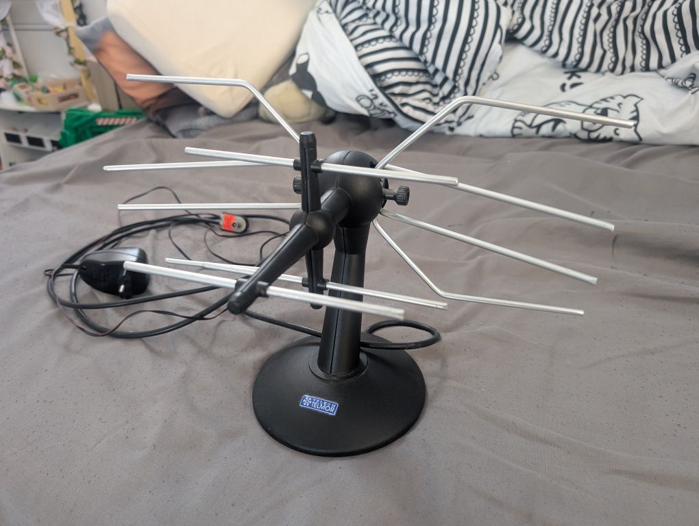 Antena wewnętrzna Telmor DSP-860 tv telewizyjna DVB-T