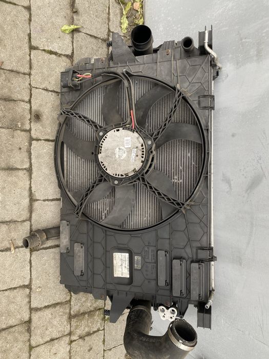 Дифузор вентилятор у зборі VW T5 GP 2010-2015 Фольксваген Т5 орігінал