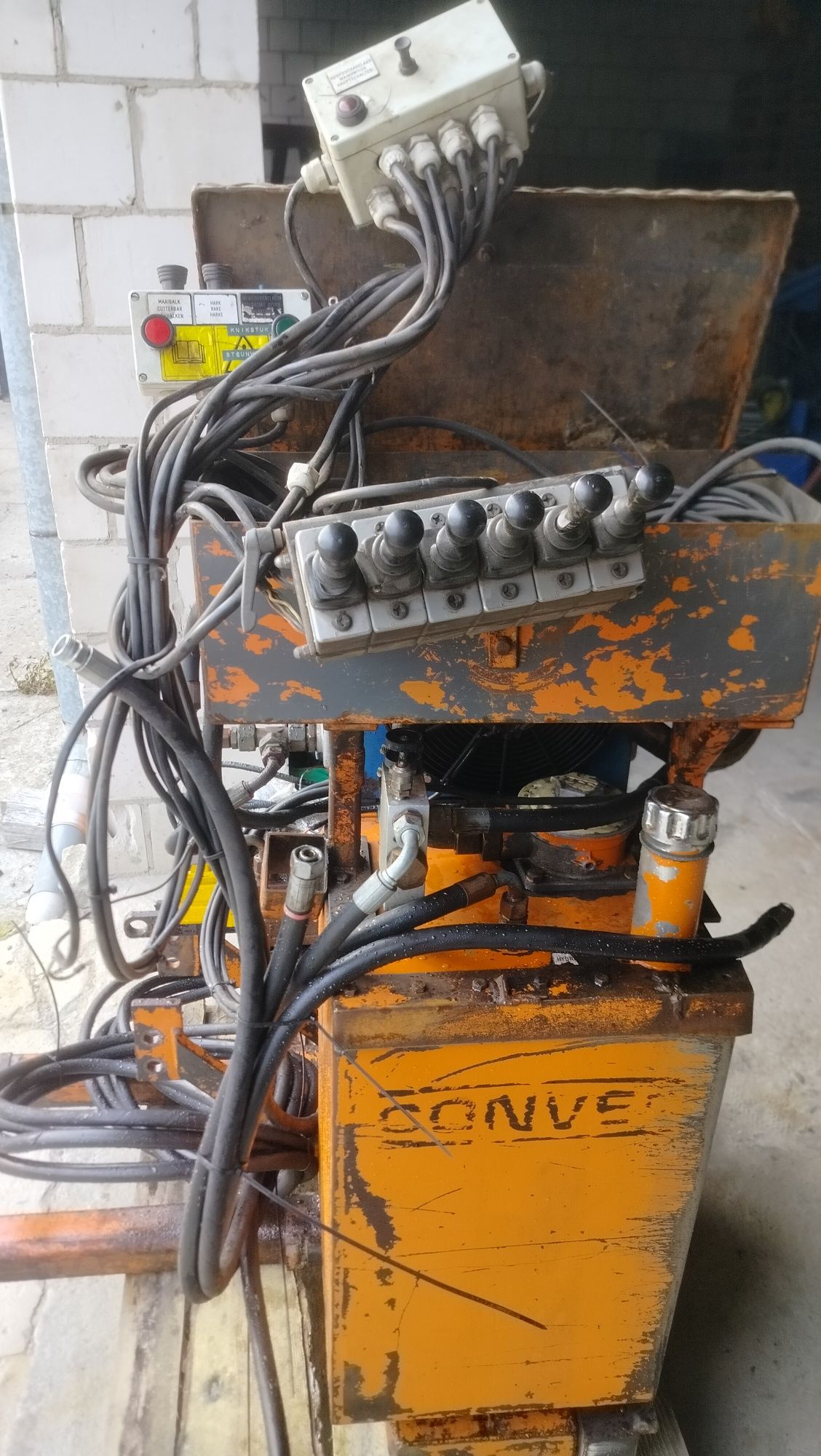 Zasilacz, agregat hydrauliczny, do listwy, kosiarki