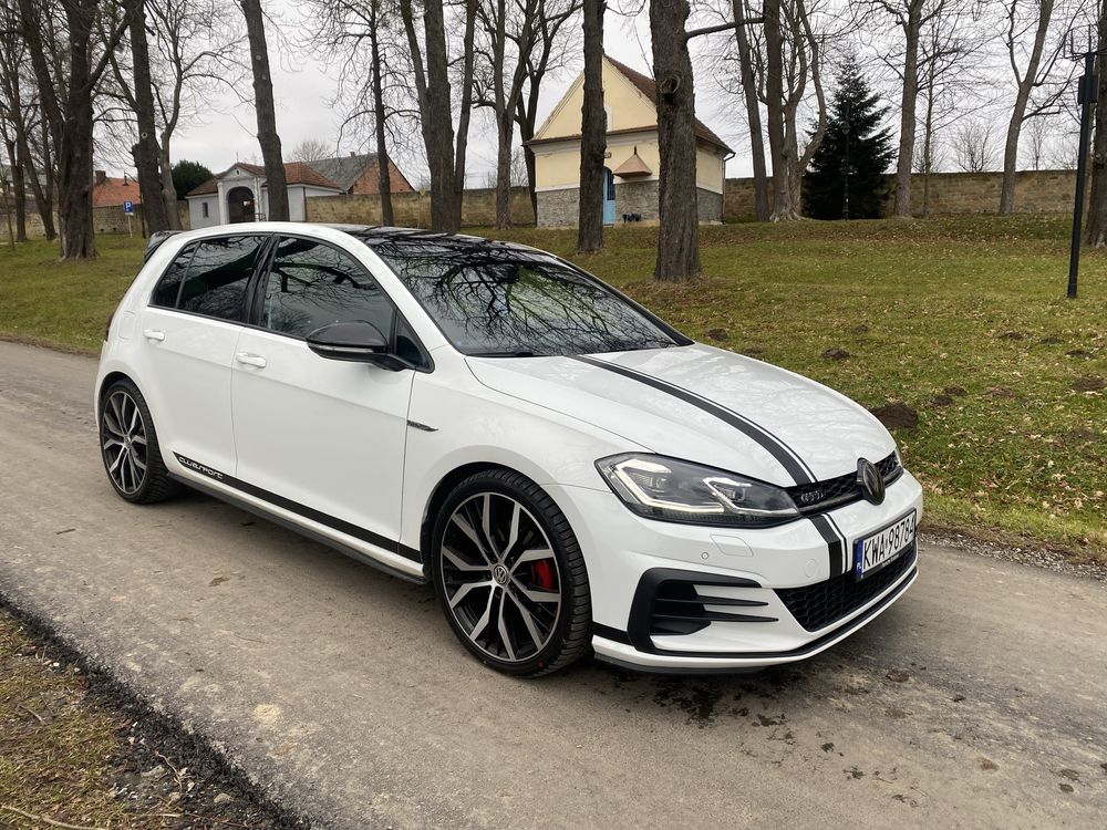 Golf 7,5 gtd. Bogato  wyposażony