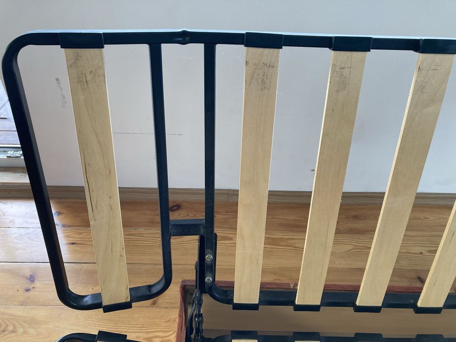 Kanapa łóżko rozkładane  ze skrzynią  120x200