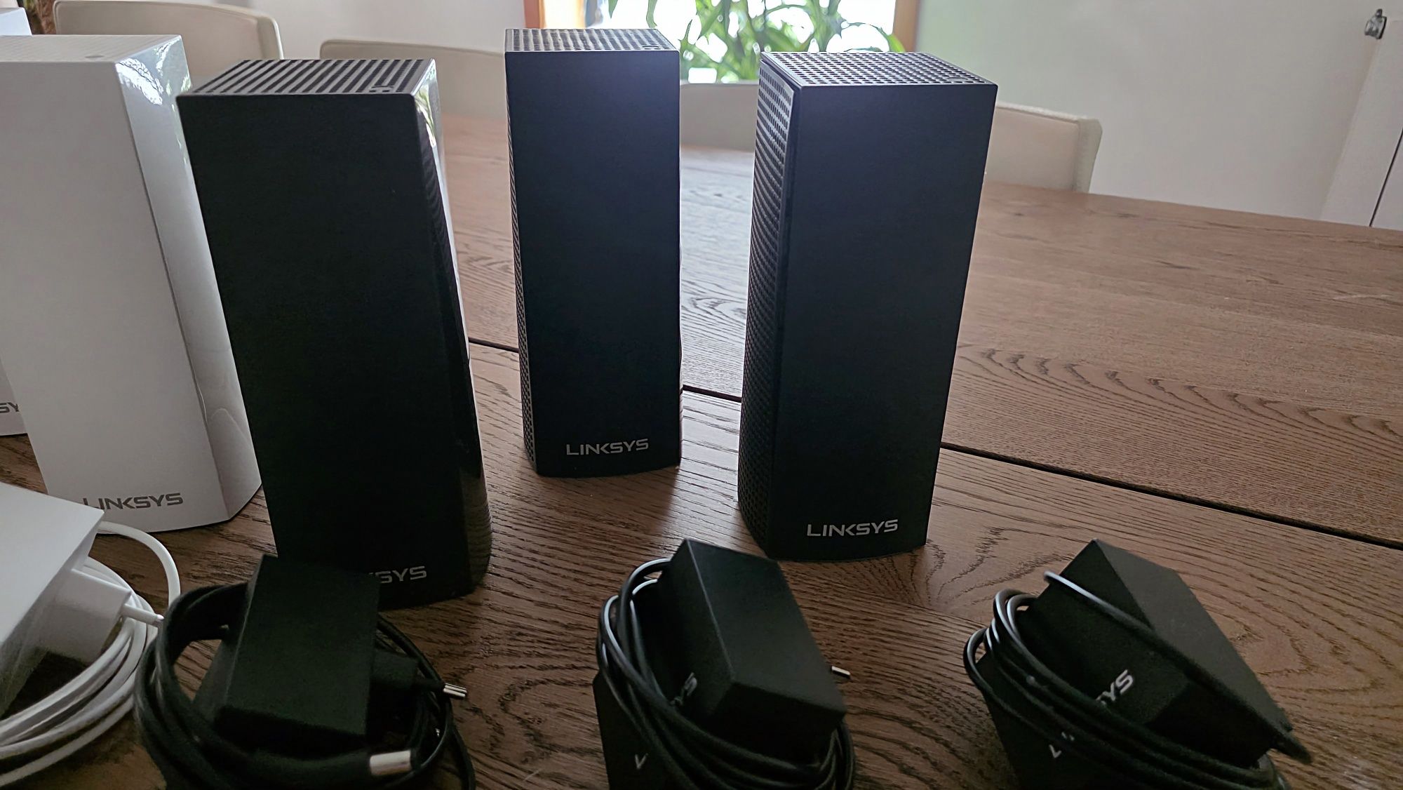 Vendo 6 nós Linksys Velop, 
Routers Mesh Tri-Band (2.4Ghz, 5Gh