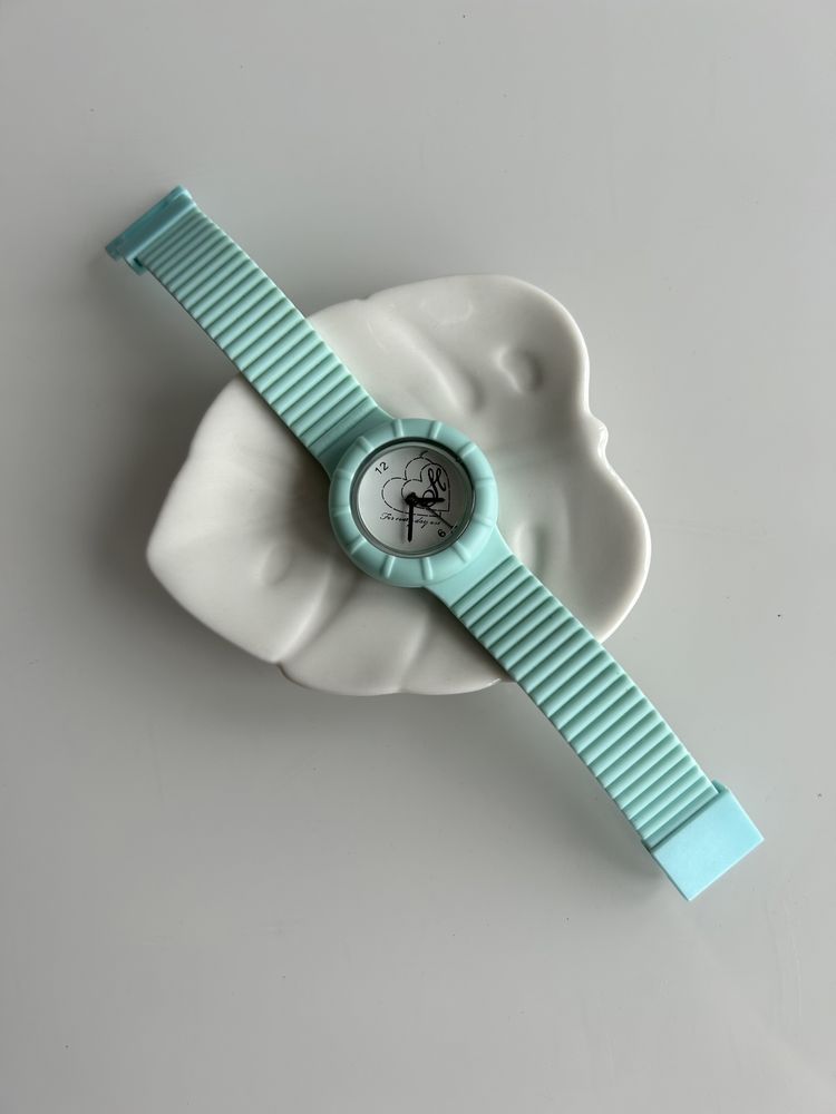 Nowy zegarek sportowy, damski, miętowy Hause - sylikonowy pasek