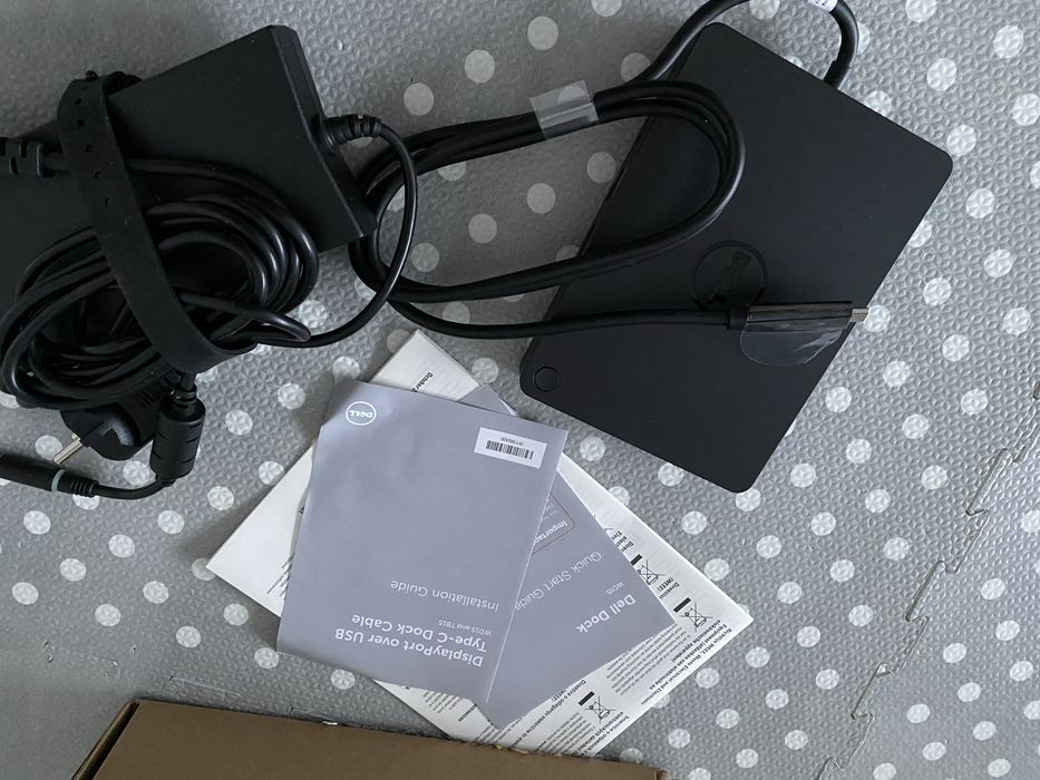 Stacja dokująca i ładowarka DELL