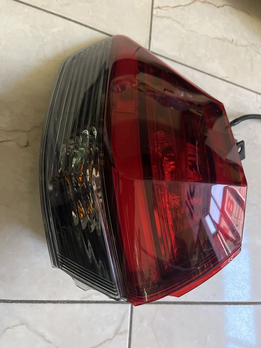 Задні ліхтарі Nissan X-trail/Rogue T32 рестайл