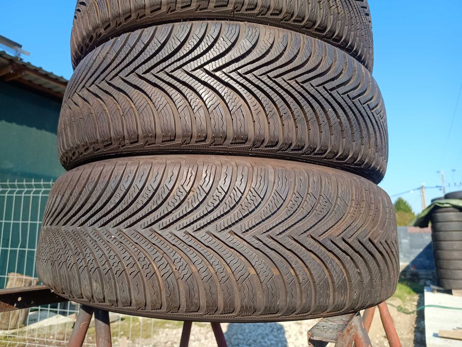 Opony zimowe Michelin 215/65R17
