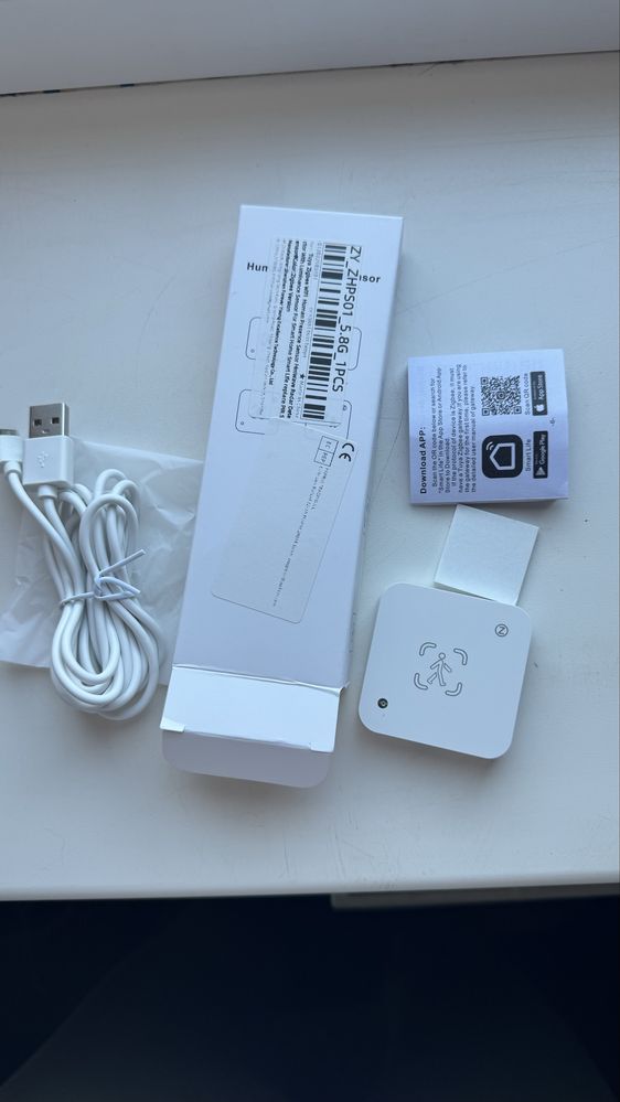 Tuya Zigbee WiFi датчик присутності людини