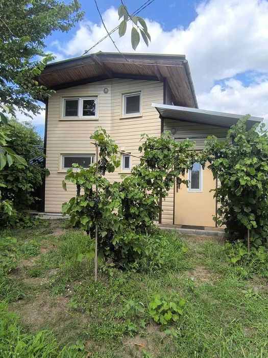 Здається будинок з усіма зручностями.Лазня,альтанка,мангал,водойма.
