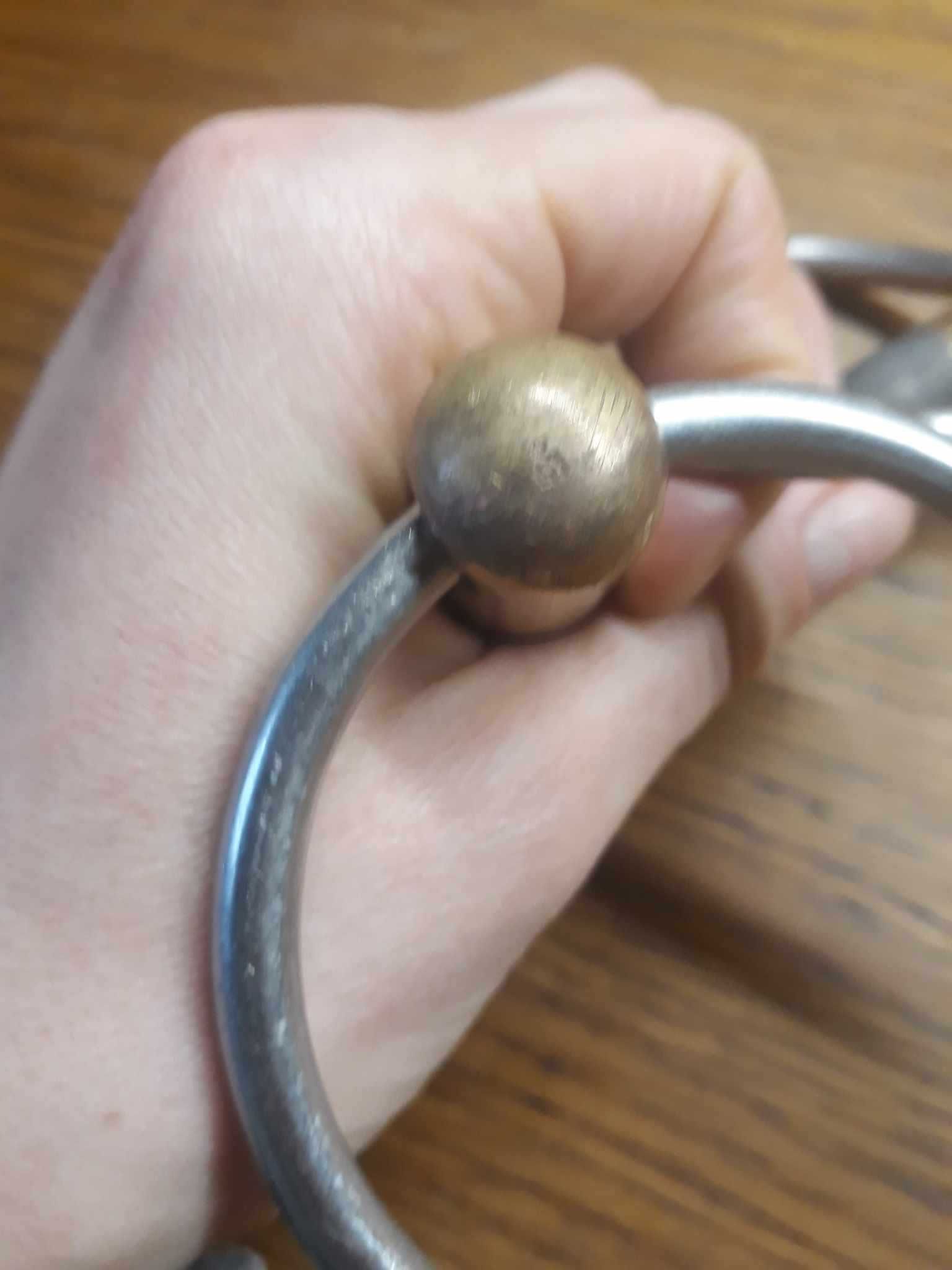 Wędzidło MG 13,5 cm stal-mosiądz pojedyńczo łamane, anatomiczne