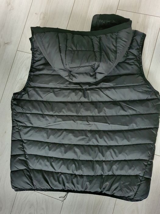 Męska kamizelka BERSHKA r. L