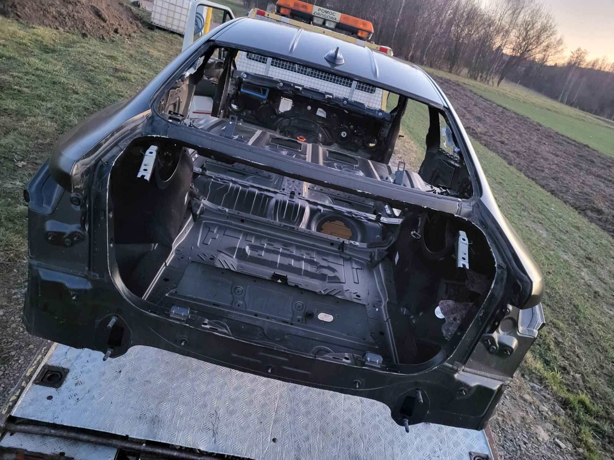 BMW m4 G82 Błotnik Tył Lewy Prawy Pas Ćwiartka