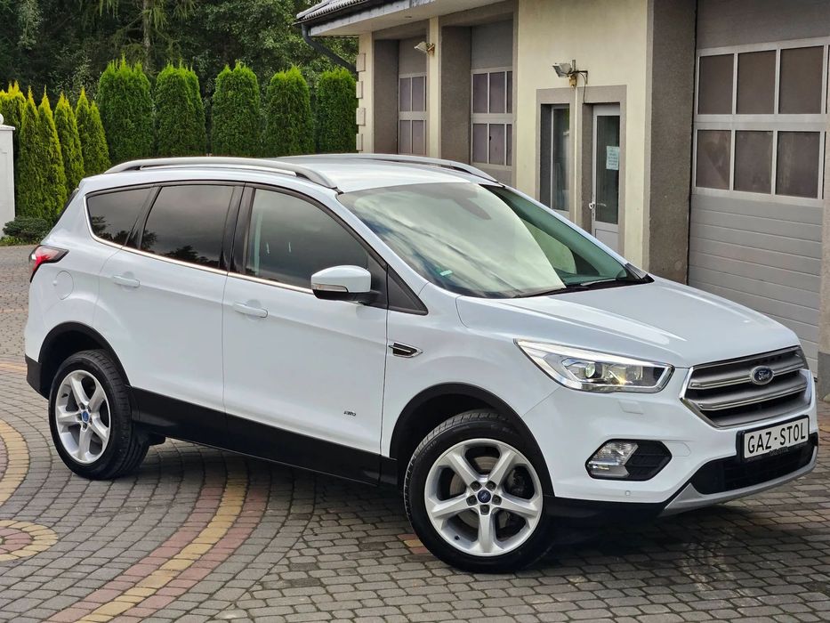 Ford Kuga BiXenon Led Navi Pdc 2xPdc Tempomat Kubełki Grzane 1Właściciel Perfekt