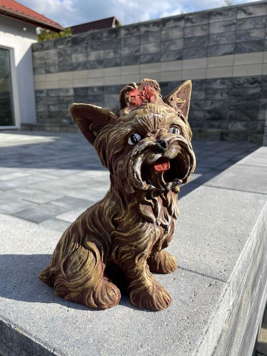 Figura betonowa do ogrodu, pies, figurka ogrodowa piesek mały york