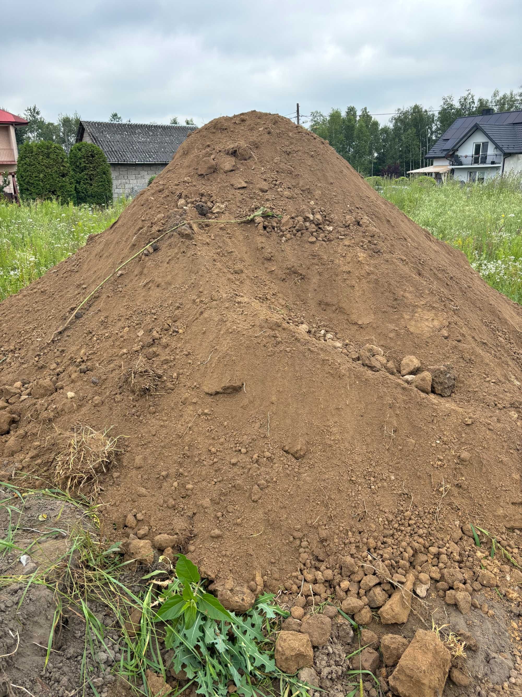 Ziemia brązowa HUMUS, ŁADNA, CZYSTA, do ogrodu, siana, niesiana, ogród