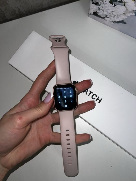 Продам apple watch se 40mm