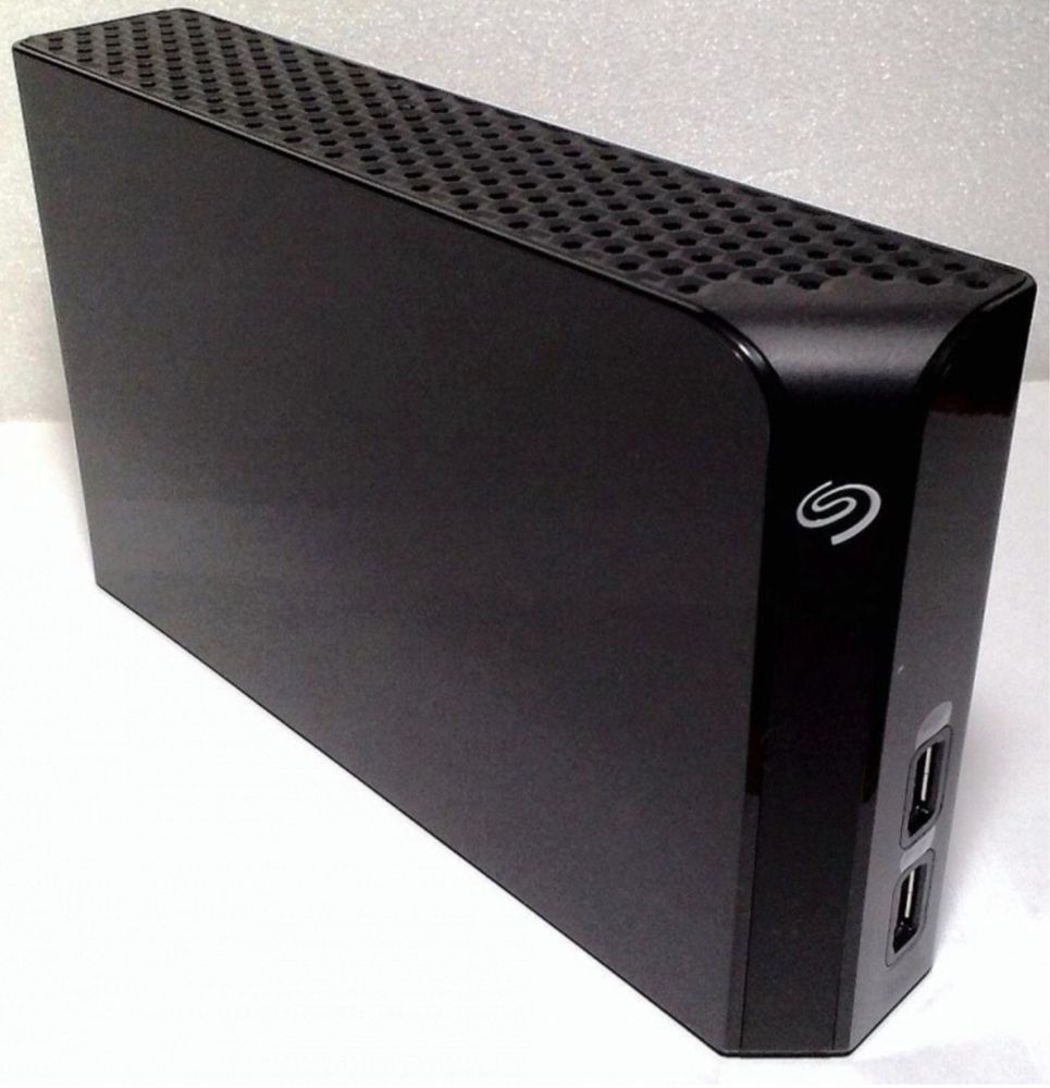 Зовнішній жорсткий диск на 8000 Гб seagate backup plus