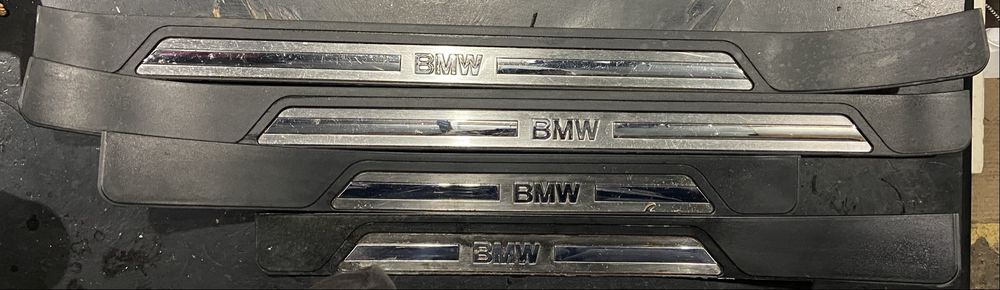 Накладки порогов е39