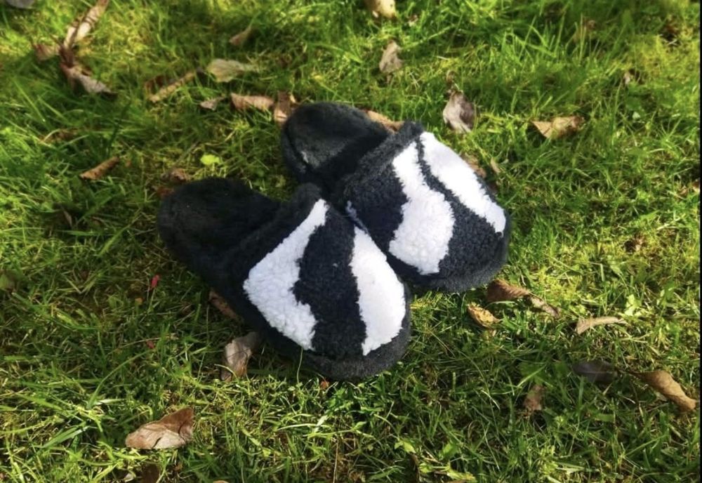 Чоловічі та жіночі  домашні шльопки- всувки